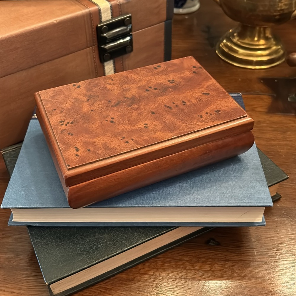Vintage Burl Wood Veneer Jewelry Box